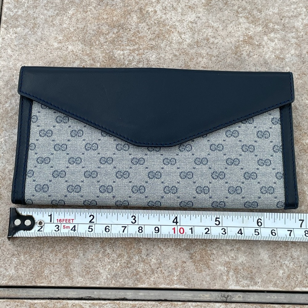 Gucci authentic wallet - Picture 3 of 15